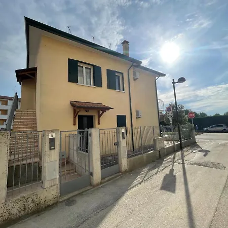Levante Via Grado - Agenzia Cocal * Caorle